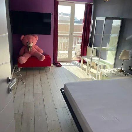 Decebal Lux Apartmán Bukurešť